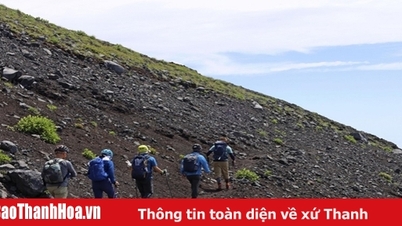 Kỷ lục 3.506 người mắc kẹt trên núi năm 2022