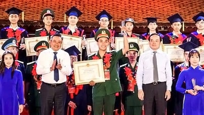 Building elegant and civilized Hanoians must start with young people.