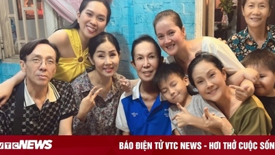 Những giây phút hạnh phúc trước đây của NSƯT Vũ Linh bên con cháu trong gia đình