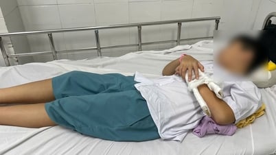 Parents want to transfer class after student broke his arm, school refuses