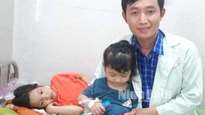 Timely rescue of 2 drowning children