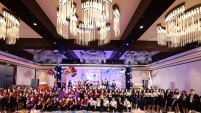 Hundreds of sales professionals attend the launch ceremony of The One Tower Da Nang project