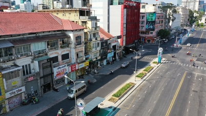 ទីផ្សារ​ជួល​មាន​សភាព​អ៊ូអរ ពាក់កណ្តាល​ស្ងាត់​។