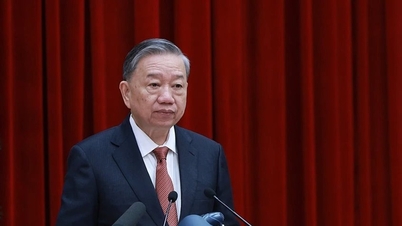 Putting first the common interests, national interests, ethnic interests and the prosperous and happy life of the People