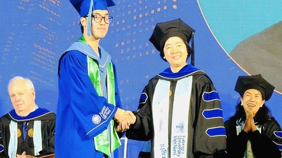 Vì sao lễ tốt nghiệp Trường ĐH Fulbright Việt Nam có tên gọi ‘những điều đầu tiên’?