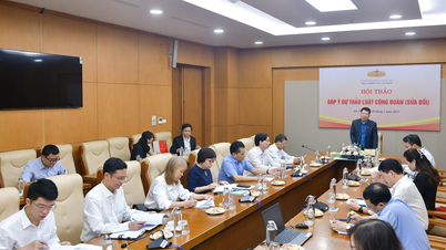 Ủy ban Thường vụ Quốc hội cho ý kiến dự án Luật Công đoàn (sửa đổi)