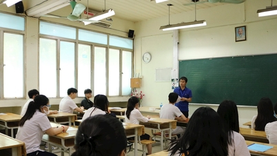 Tranh cãi trái chiều tuyển thẳng lớp 10 bằng IELTS: Bộ GDĐT nói gì?