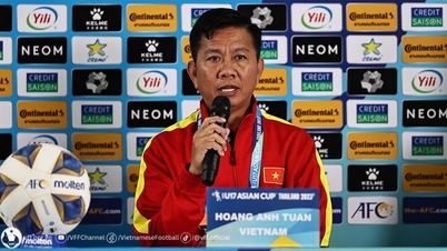 តើ​គ្រូ​បង្វឹក U.17 វៀតណាម​និយាយ​អ្វី​ខ្លះ​មុន​ការ​ប្រកួត​បើក​ឆាក​អាស៊ី?