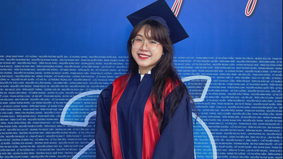 Nữ thủ khoa đại học nhận học bổng ‘kép’ trị giá hơn 2 tỉ đồng
