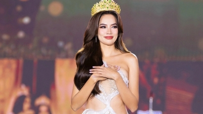 Le Hoang Phuong ស្លៀក​សម្លៀក​បំពាក់​បំផុស​ទឹក​សមុទ្រ​បញ្ចប់​អាណត្តិ​បវរកញ្ញា