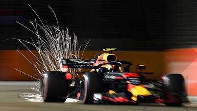 ហេតុអ្វីបានជា Red Bull អាក្រក់មិនធម្មតានៅសិង្ហបុរី?