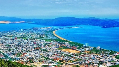 Bình Định phấn đấu trở thành trung tâm kinh tế biển