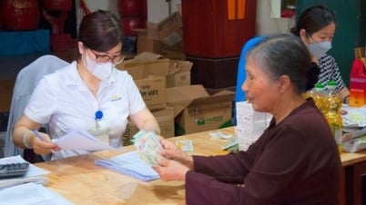 Lịch chi trả lương hưu tháng 9 sau dịp nghỉ lễ, người hưởng cần biết