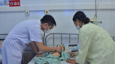 Cứu bệnh nhi bị sốc giảm thể tích nguy kịch do tiêu chảy cấp