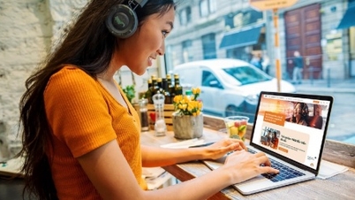 FWD thêm tính năng mới giúp khách hàng đọc hiểu hợp đồng bảo hiểm dễ dàng