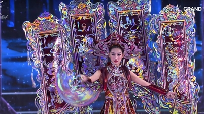 Que Anh ធ្វើ​ការ​ផ្លាស់​ប្តូរ​ដ៏​គួរ​ឲ្យ​ចាប់​អារម្មណ៍ ដោយ​សម្តែង​ក្នុង​ឈុត​តំណាង​ជាតិ​ទម្ងន់ ១២ គីឡូក្រាម