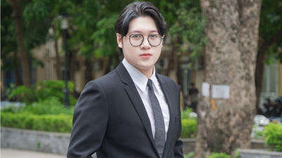 10X Ninh Bình là thủ khoa trường Đại học Kinh tế quốc dân điểm GPA gần tuyệt đối