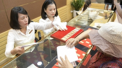 World gold continues to increase