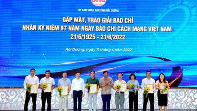 ច្បាប់នៃពានរង្វាន់សារព័ត៌មាន 'Hai Duong ប្រាថ្នាចង់អភិវឌ្ឍ'