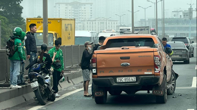 Fleeing from police, pickup truck hits many people in Hanoi