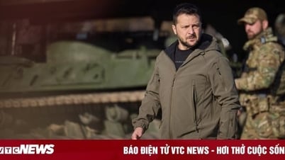 Ukrainian President Wants US to Deliver Weapons as Quickly as Possible