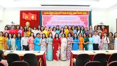 สตรีที่เข้าร่วมกิจการต่างประเทศในสถานการณ์ใหม่