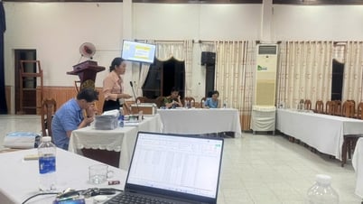 ការដេញថ្លៃខ្សាច់មានរយៈពេល 20 ម៉ោង ហើយបានបញ្ចប់នៅម៉ោង 4 ព្រឹក ដោយចាប់ផ្តើមពីជាង 1 ពាន់លាន ប៉ុន្តែតម្លៃបិទគឺ 370 ពាន់លាន
