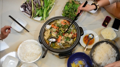 Ngày 8-3: Sợ những bữa liên hoan cho đẹp mặt!