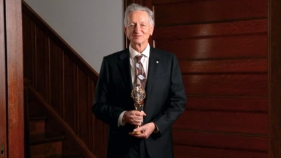 "បិតានៃ AI" Geoffrey Hinton: រង្វាន់ VinFuture គឺមានភាពបត់បែនជាងរង្វាន់ណូបែល