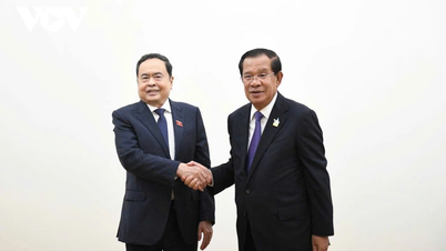 ប្រធានរដ្ឋសភាជួបជាមួយប្រធានគណបក្សប្រជាជនកម្ពុជា និងប្រធានព្រឹទ្ធសភា