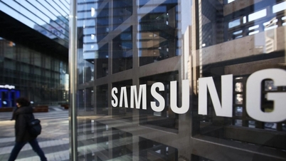 Flagship product with Apple-like appearance makes Samsung chairman angry