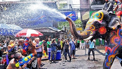 ថៃកាត់បន្ថយតម្លៃសំបុត្រយន្តហោះយ៉ាងភ្ញាក់ផ្អើលក្នុងរដូវបុណ្យអុំទូក