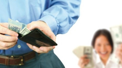 Chồng lén giấu 'quỹ đen' vì sợ một ngày bị vợ bỏ