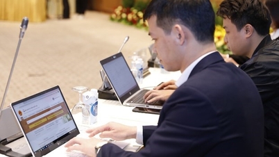 តើ OTP SMS ឬទម្រង់ជីវមាត្រជាហត្ថលេខាអេឡិចត្រូនិកមែនទេ?