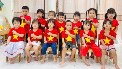 13 bé mầm non dễ thương đọc thơ động viên đồng bào chịu ảnh hưởng của bão lũ