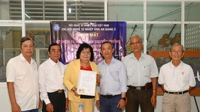 Chi hội An Giang 2 tổ chức họp mặt kỷ niệm 71 năm Ngày Truyền thống Nhiếp ảnh Việt Nam