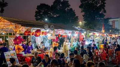 អ្នកទេសចរទៅកាន់ទីក្រុង Hue បានកើនឡើងយ៉ាងខ្លាំងក្នុងអំឡុងពេលថ្ងៃឈប់សម្រាកថ្ងៃទី 30 ខែមេសា និងថ្ងៃទី 1 ឧសភា