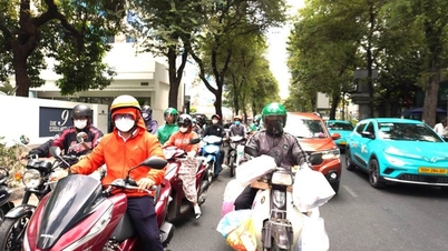 Record heat in Ho Chi Minh City, many services reap profits due to sudden increase in customers