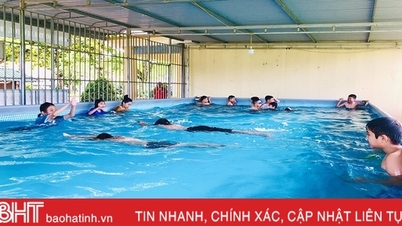 ជាក់ស្តែង និងមានន័យពីថ្នាក់ហែលទឹកដោយឥតគិតថ្លៃនៅ Ha Tinh