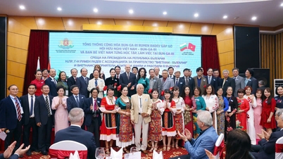 ជំនួបស្និទ្ធស្នាលរបស់ប្រធានាធិបតីប៊ុលហ្គារីជាមួយមិត្តវៀតណាម
