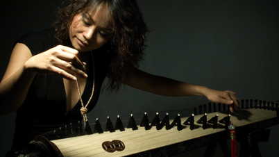 Van-Anh Vanessa Vo and Blood Moon Orchestra perform in Hanoi