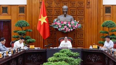 Thủ tướng chủ trì cuộc họp về chủ trương đầu tư đường sắt tốc độ cao Bắc-Nam