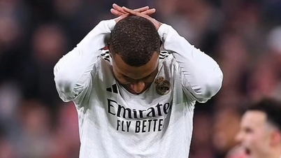 Kylian Mbappe: "Vì tinh tú" đầy ác mộng của Real Madrid