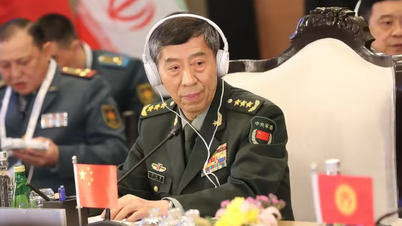 អាមេរិក​គ្មាន​ចេតនា​ដក​ទណ្ឌកម្ម​លើ​រដ្ឋមន្ត្រី​ការពារជាតិ​ចិន​ទេ។