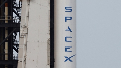 ចិនប្រតិកម្មនឹងក្រុមហ៊ុន SpaceX លក់ផ្កាយរណបចារកម្មឱ្យអាមេរិក