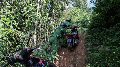Cung đường 'lạnh gáy' men bờ vực thẳm nơi công an xã bám bản