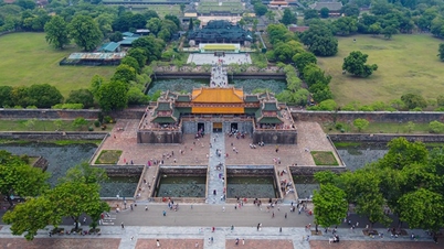 Quảng Ninh, Đà Lạt... phòng thừa khách thiếu