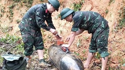 គ្រាប់បែក​ទម្ងន់​ជិត​៣៥០​គីឡូក្រាម​បាន​ផ្ទុះ​ឡើង​ក្រោយ​ទឹកជំនន់​