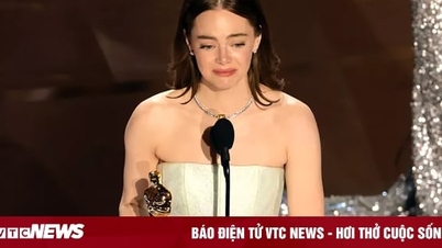 Emma Stone ឈ្នះពានរង្វាន់ "តារាសម្តែងឆ្នើម" នៅ Oscar ឆ្នាំ 2024