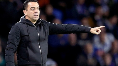 Xavi: 'Còn nửa đường để khôi phục Barca vĩ đại'